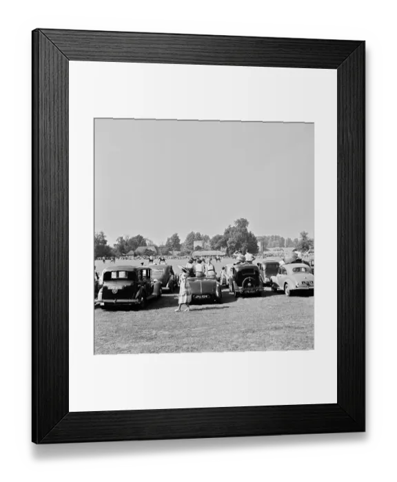 Framed Print : Polo At Cowdray Park Framed Print : Polo At Cowdray Park