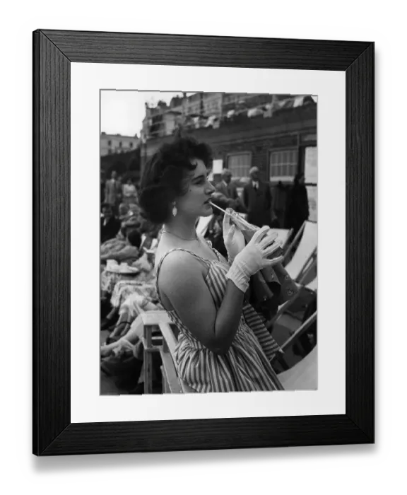 Framed Print : Cool Drink Framed Print : Cool Drink