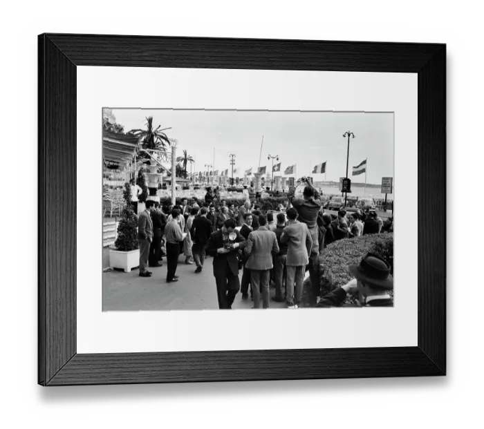 Framed Print : Diana Dors In Cannes Framed Print : Diana Dors In Cannes