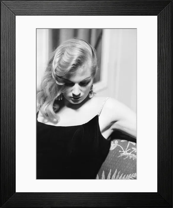 Framed Print : Anita Ekberg Framed Print : Anita Ekberg