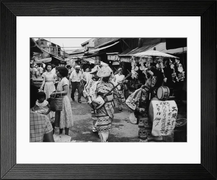 Framed Print : Street Musicians Framed Print : Street Musicians