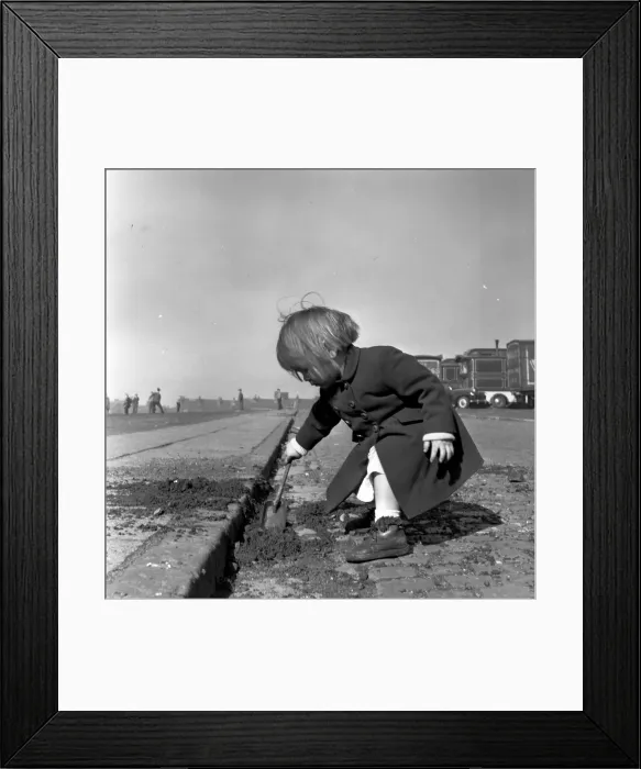 Framed Print : Liverpudlian Child Framed Print : Liverpudlian Child