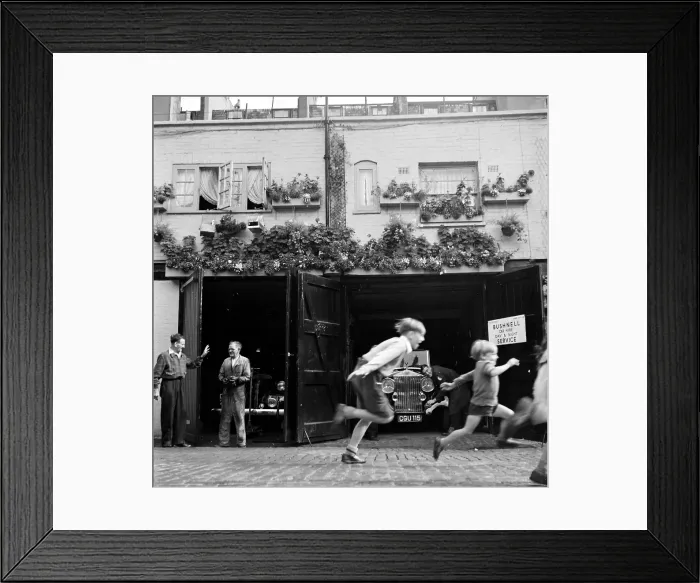 Framed Print : Children's Games