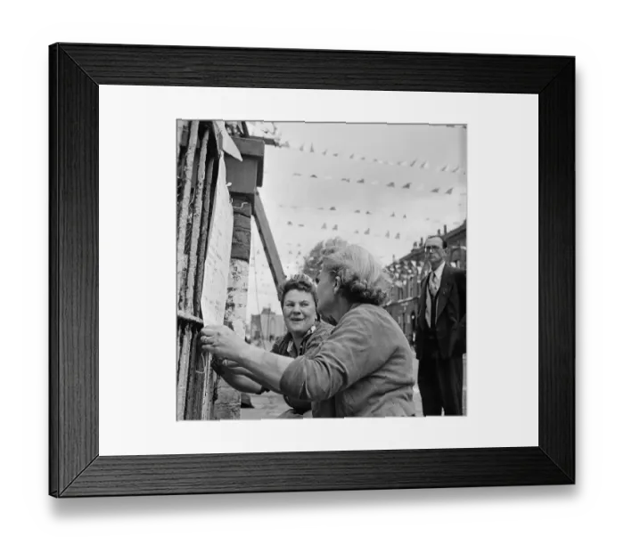 Framed Print : Party Games List