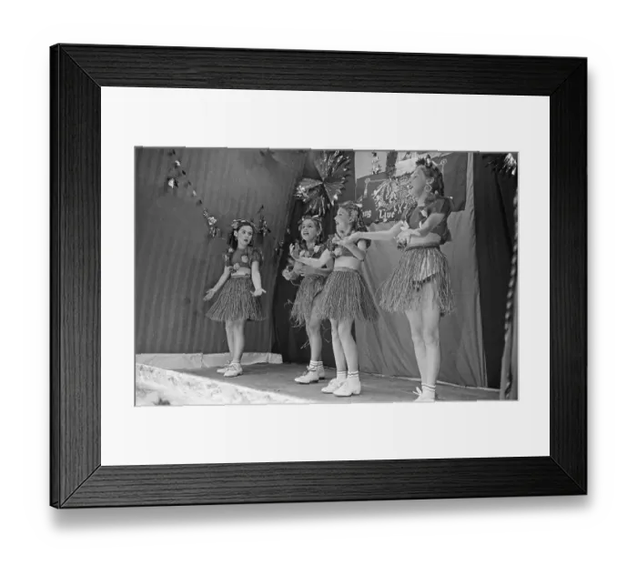 Framed Print : Hula Dancers