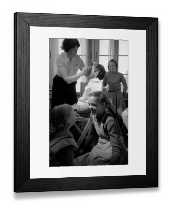 Framed Print : Pestalozzi Make Up