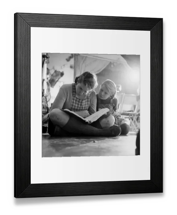 Framed Print : Reading Lines Framed Print : Reading Lines