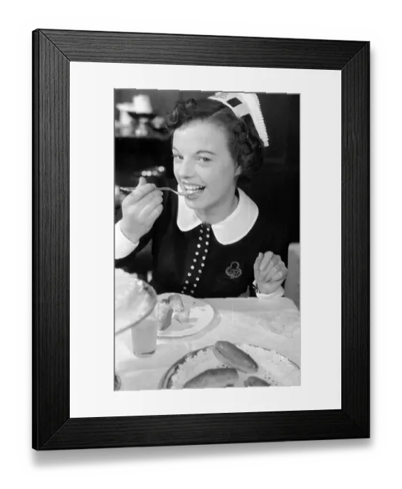 Framed Print : Nippy Taster Framed Print : Nippy Taster