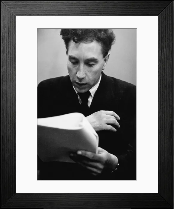 Framed Print : Frankie Howerd Framed Print : Frankie Howerd