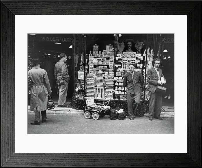 Framed Print : Scarborough Whit Monday Framed Print : Scarborough Whit Monday