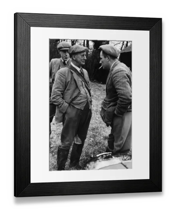 Framed Print : Rabbit Hunter Framed Print : Rabbit Hunter