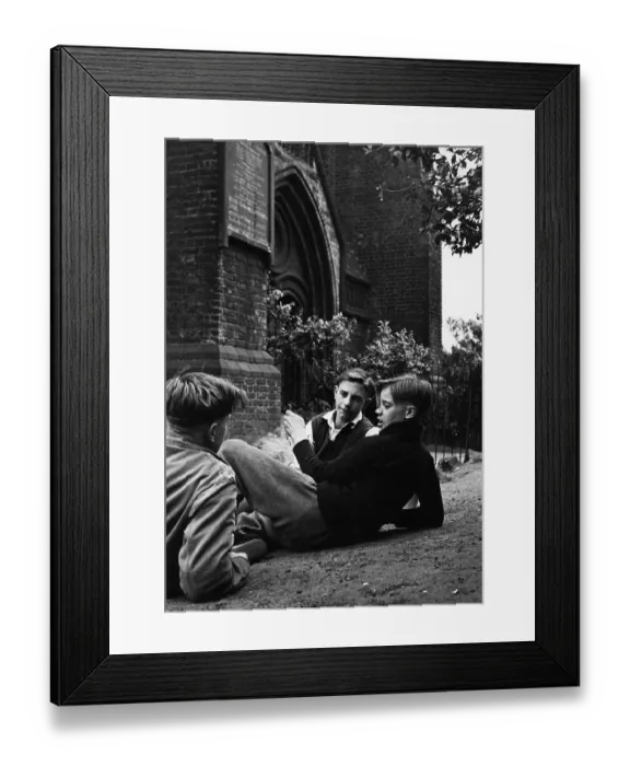 Framed Print : Playtime. circa 1950: A scene from a playground in Ordsall Framed Print : Playtime. circa 1950: A scene from a playground in Ordsall