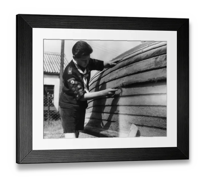 Framed Print : Scouring The Bottom Framed Print : Scouring The Bottom