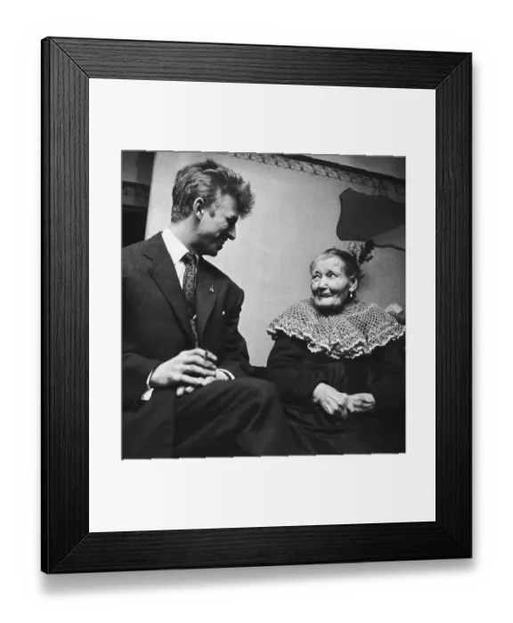 Framed Print : Tommy's Granny Framed Print : Tommy's Granny