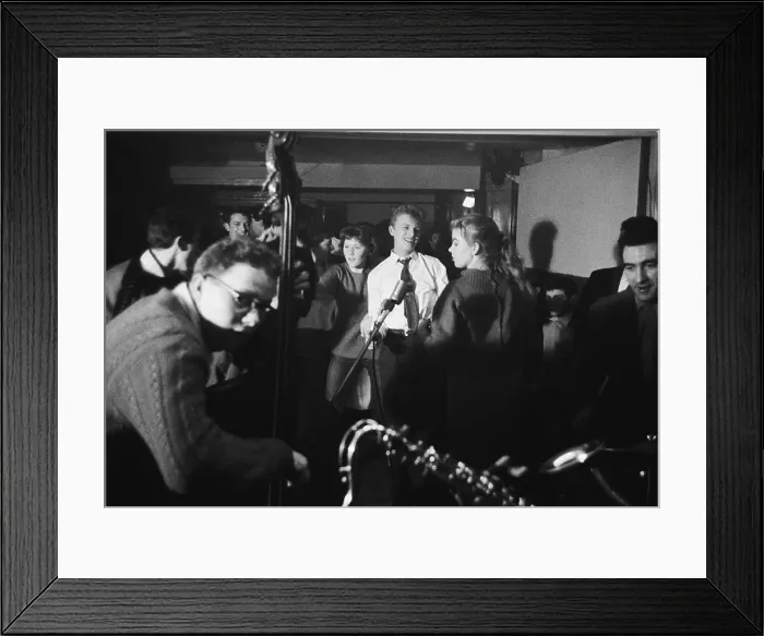 Framed Print : Tommy Arrives Framed Print : Tommy Arrives