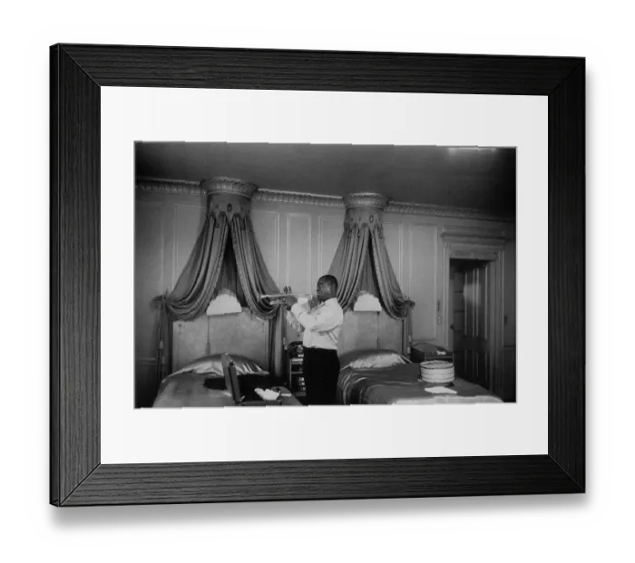 Framed Print : Louis Armstrong Framed Print : Louis Armstrong