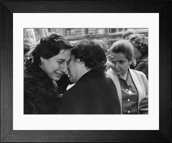 Framed Print : Sad Farewell