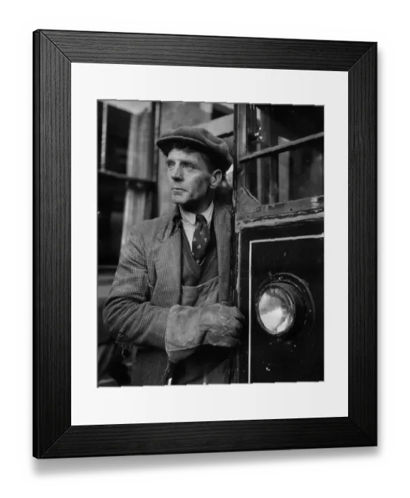 Framed Print : Coventry Dustman Framed Print : Coventry Dustman