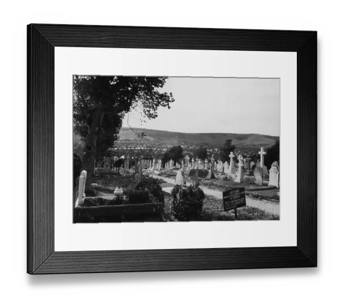 Framed Print : Eastbourne Cemetery Framed Print : Eastbourne Cemetery