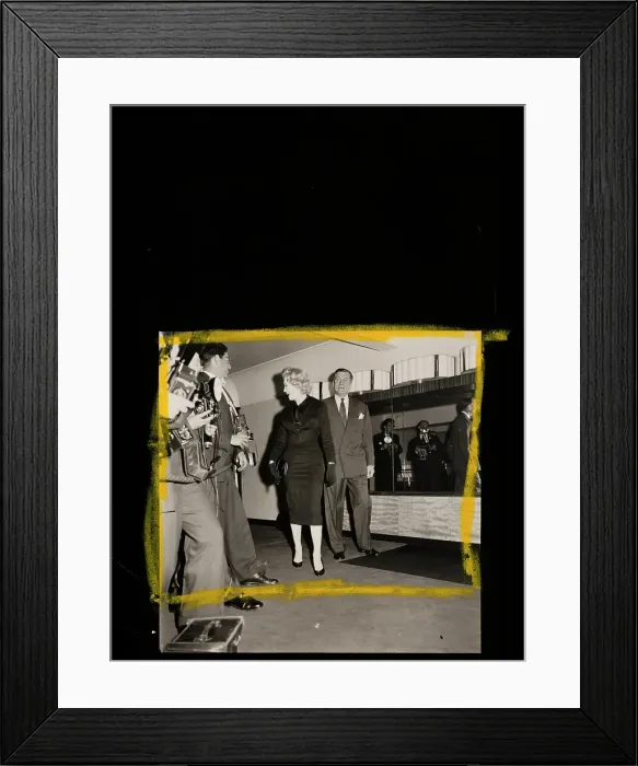 Framed Print : Monroe And Olivier Framed Print : Monroe And Olivier