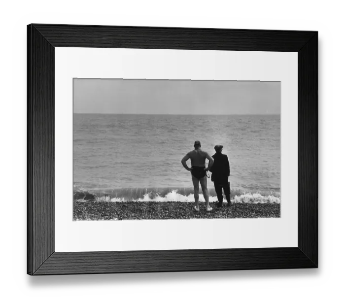 Framed Print : It Looks Cold Framed Print : It Looks Cold
