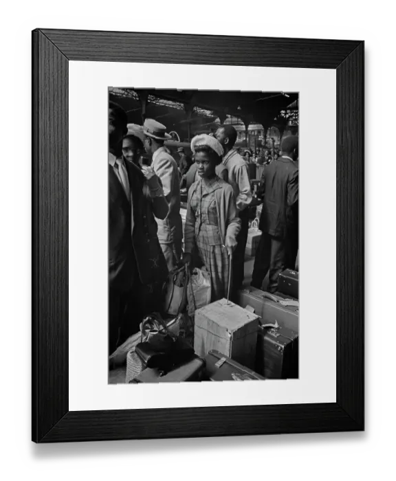Framed Print : Victoria Station Arrivals Framed Print : Victoria Station Arrivals