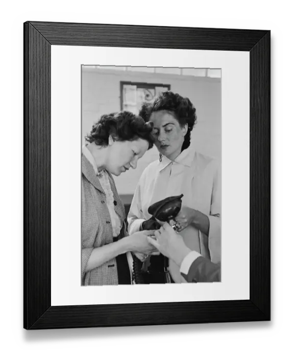 Framed Print : Pain Relief In Childbirth Framed Print : Pain Relief In Childbirth