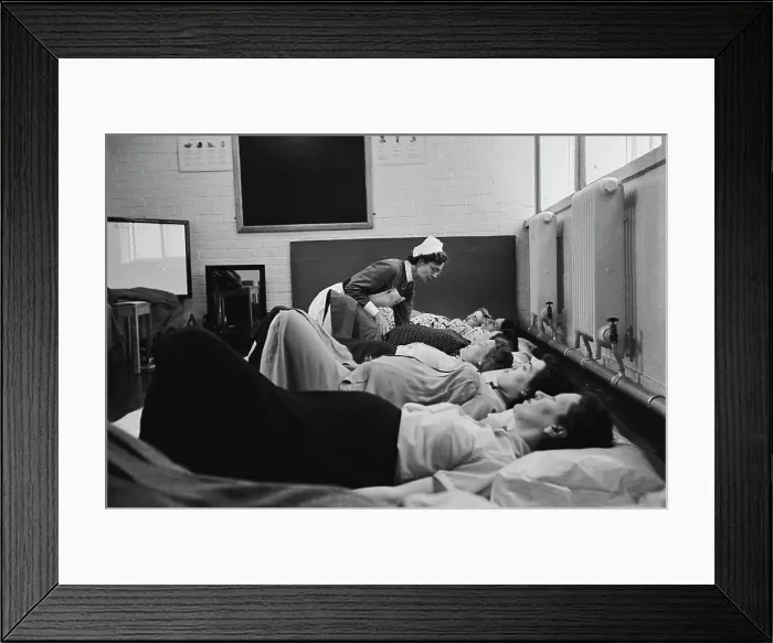Framed Print : Pain Relief In Childbirth Framed Print : Pain Relief In Childbirth