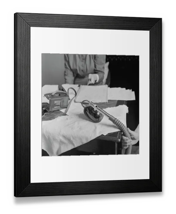 Framed Print : Pain Relief In Childbirth Framed Print : Pain Relief In Childbirth