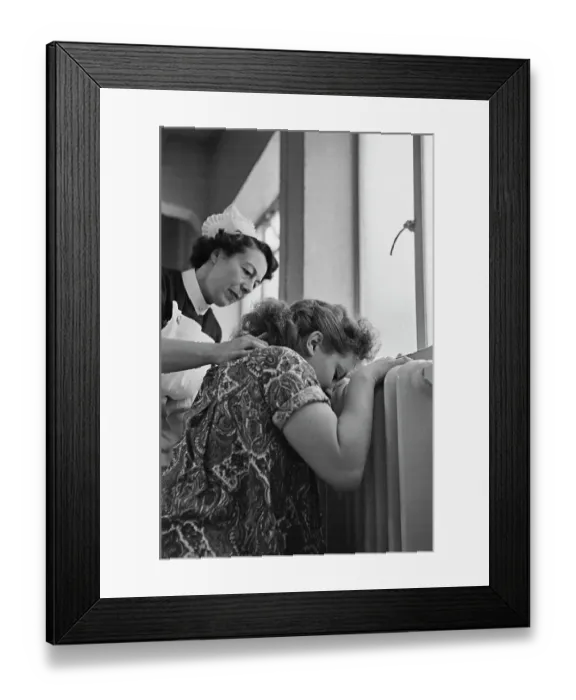 Framed Print : Pain Relief In Childbirth Framed Print : Pain Relief In Childbirth