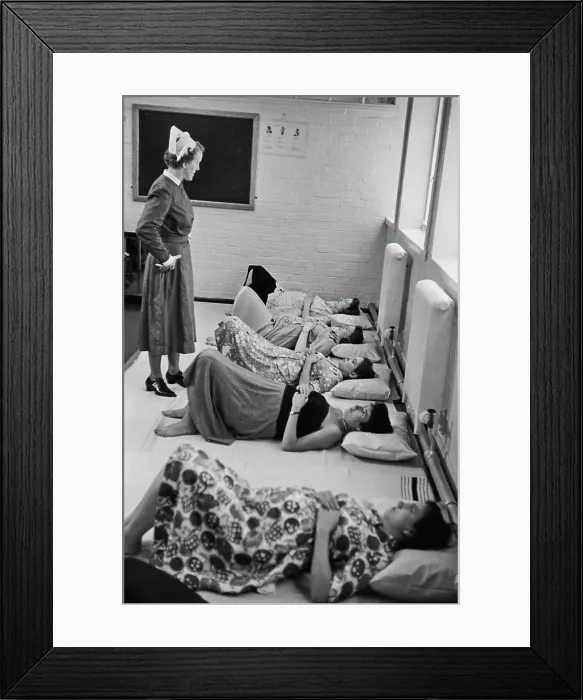 Framed Print : Pain Relief In Childbirth Framed Print : Pain Relief In Childbirth
