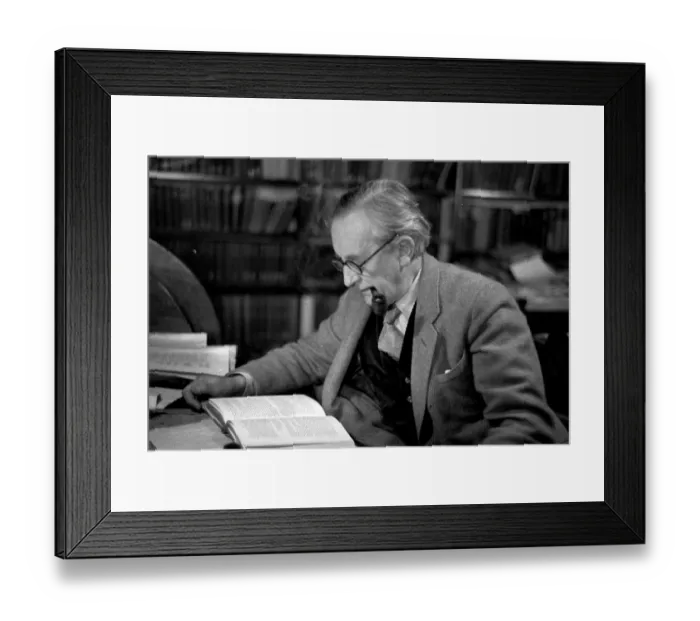 Framed Print : J R R Tolkien Framed Print : J R R Tolkien