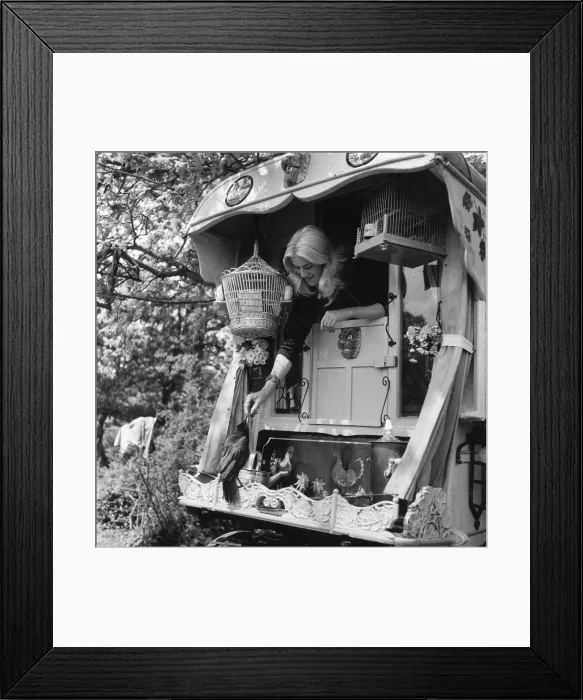 Framed Print : Gypsy Caravan Framed Print : Gypsy Caravan