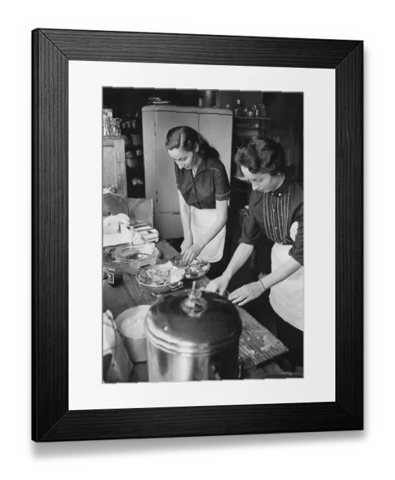 Framed Print : Irish Waitresses