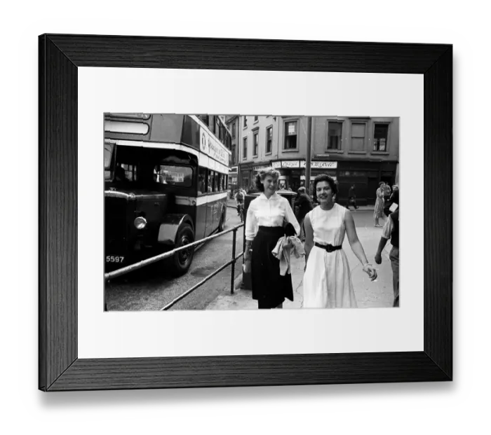 Framed Print : Kilmarnock Girls Framed Print : Kilmarnock Girls