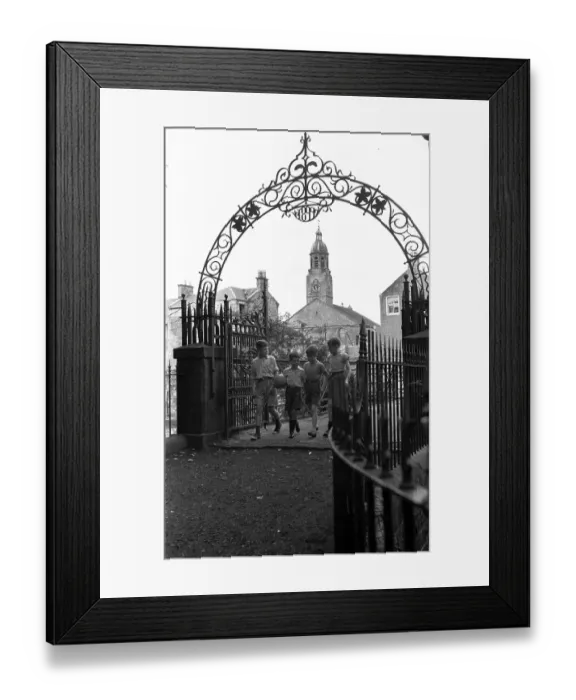 Framed Print : Kilmarnock Bridge Framed Print : Kilmarnock Bridge