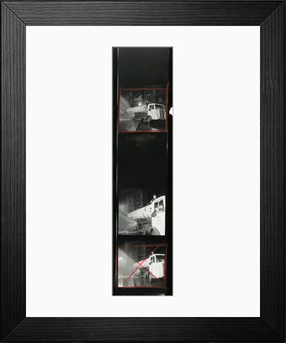 Framed Print : London Street Cleaning Framed Print : London Street Cleaning