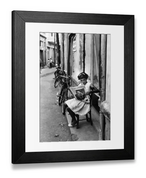 Framed Print : Reading Magazine Framed Print : Reading Magazine