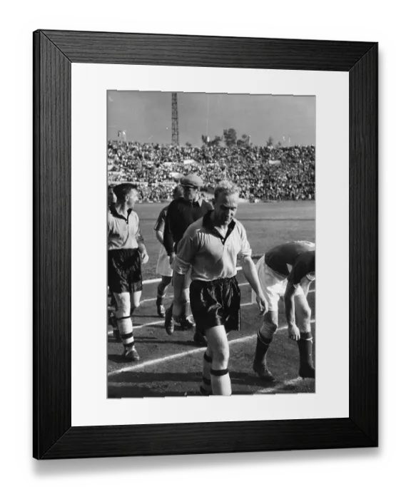 Framed Print : Billy Wright Framed Print : Billy Wright