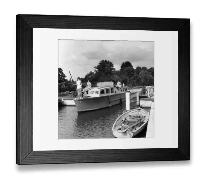 Framed Print : Cabin Cruiser Framed Print : Cabin Cruiser