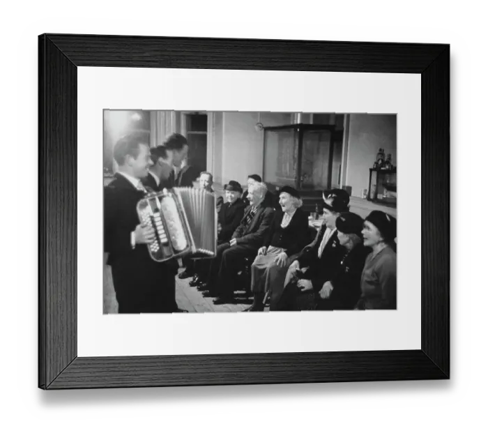 Framed Print : Dublin Sing-A-Long Framed Print : Dublin Sing-A-Long