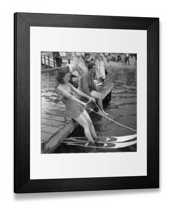 Framed Print : Skiers Water-Skiing Framed Print : Skiers Water-Skiing