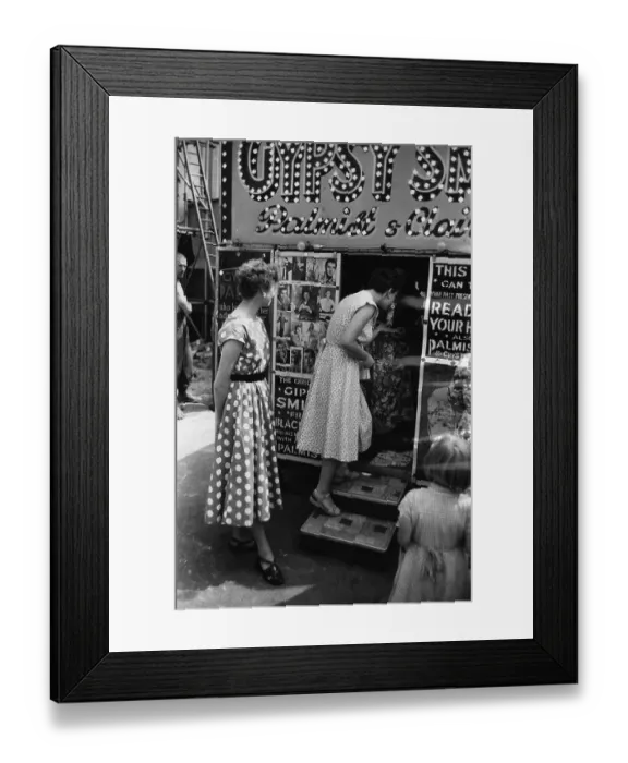 Framed Print : Gypsy Palmist Framed Print : Gypsy Palmist