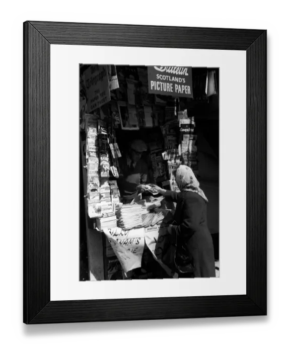 Framed Print : Dundee Newsagent Framed Print : Dundee Newsagent