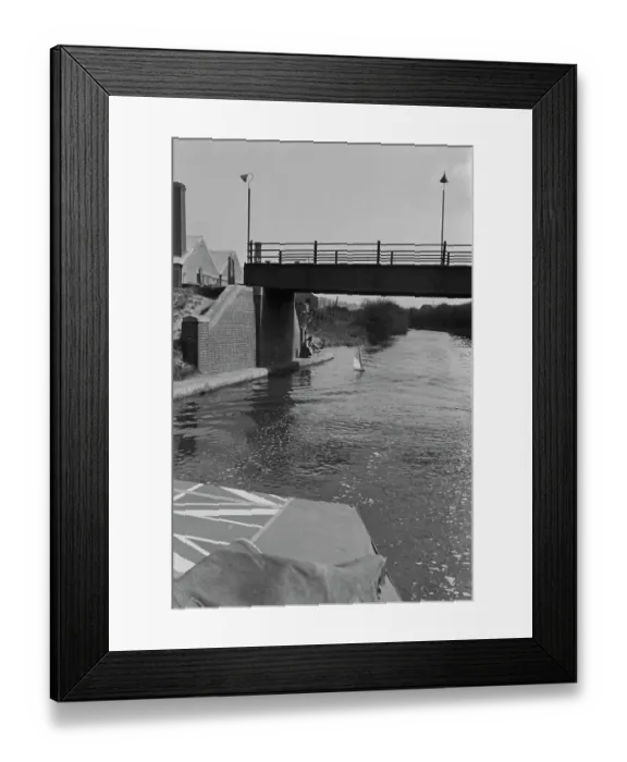 Framed Print : Grand Union Canal