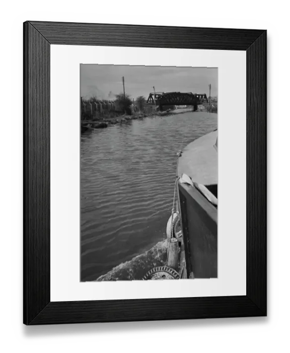 Framed Print : Grand Union Canal