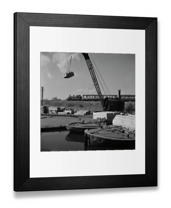 Framed Print : Grand Union Canal Framed Print : Grand Union Canal