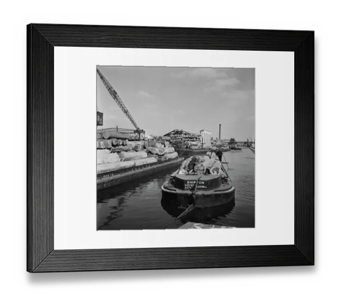 Framed Print : Grand Union Canal Framed Print : Grand Union Canal