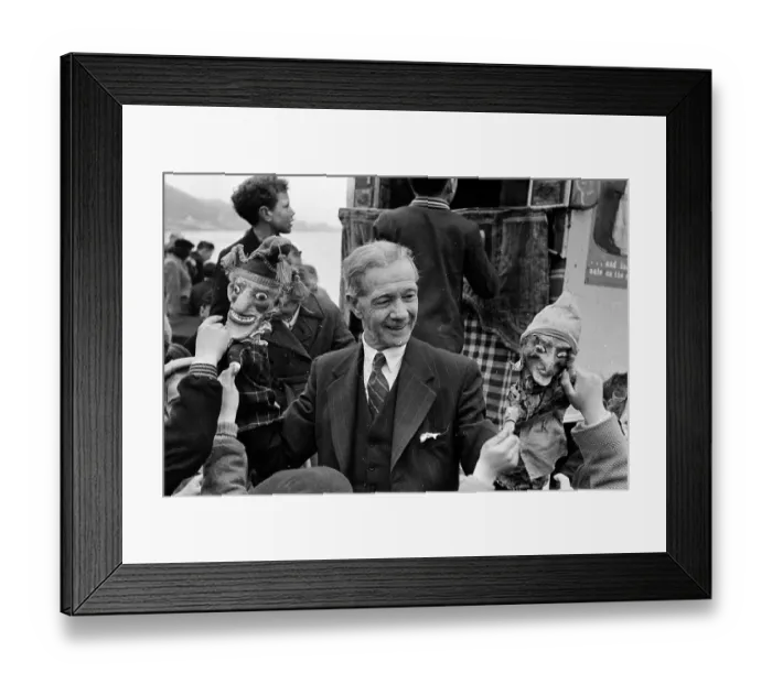 Framed Print : Punch And Judy Man