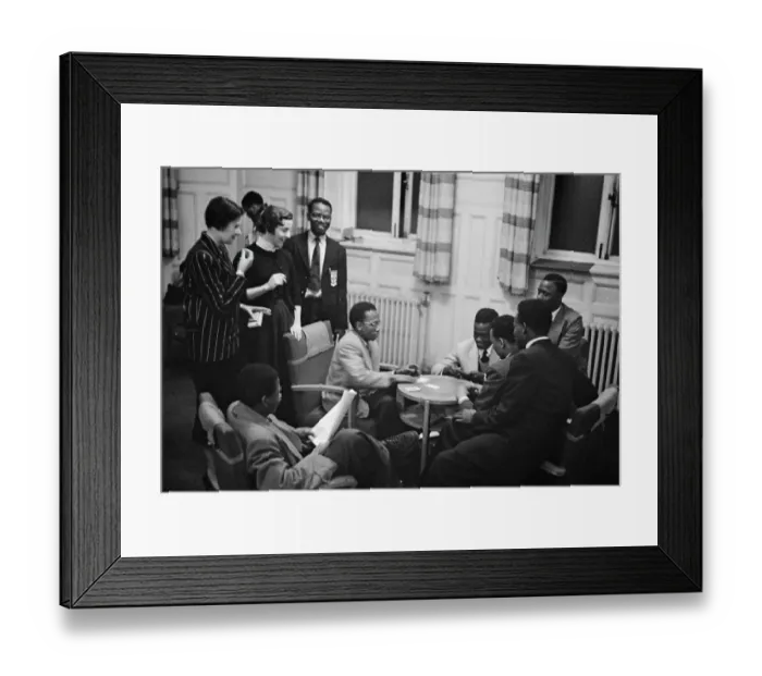 Framed Print : A Game Of Cards Framed Print : A Game Of Cards